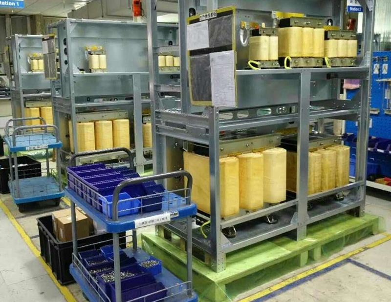 Charge discharge reactor